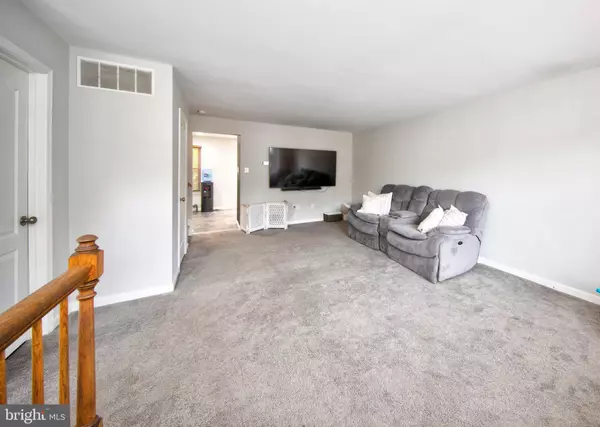 Baltimore, MD 21206,13 BRIGHT STAR CT