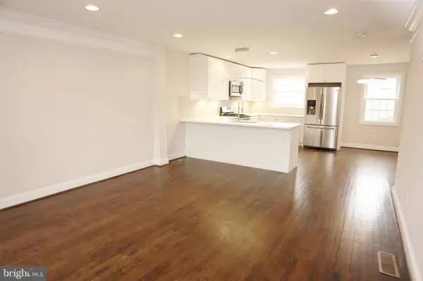 Upper Marlboro, MD 20774,12307 CHESTERTON DR #90