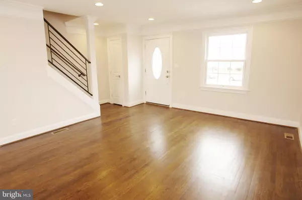 Upper Marlboro, MD 20774,12307 CHESTERTON DR #90