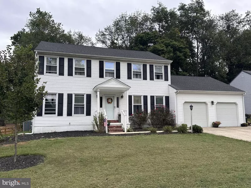 129 W MILL STATION DR, Newark, DE 19711