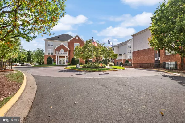 Alexandria, VA 22304,4860 EISENHOWER AVE #180