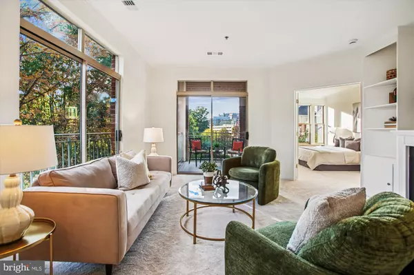 1855 STRATFORD PARK PL #312, Reston, VA 20190