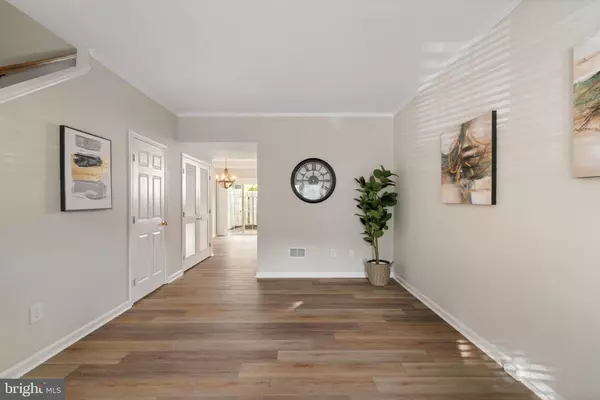 Manassas, VA 20112,15640 THREE OTTERS PL