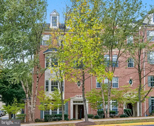 2689 SHEFFIELD HILL WAY, Woodbridge, VA 22191