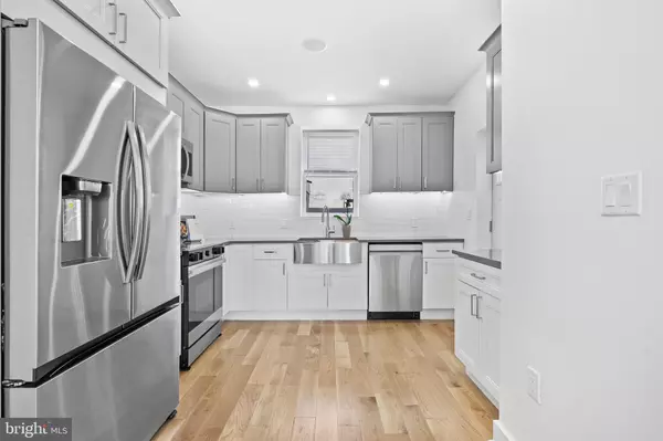 Philadelphia, PA 19122,2024 N PALETHORP ST