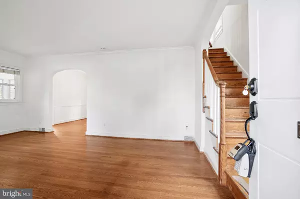 Bethesda, MD 20814,7000 EXETER RD