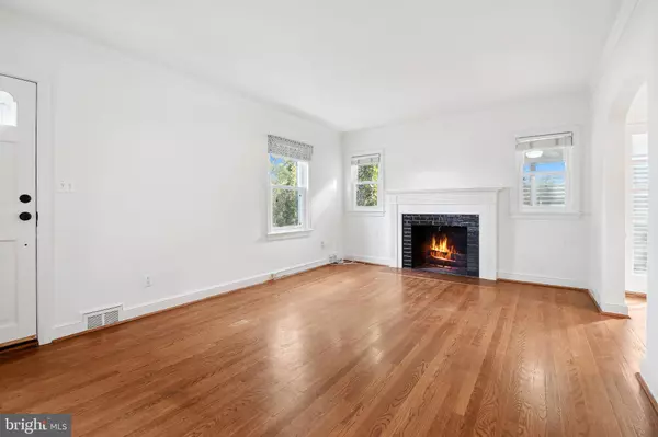 Bethesda, MD 20814,7000 EXETER RD