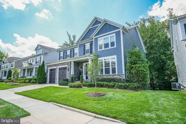 Falls Church, VA 22043,6513 MANOR RIDGE CT