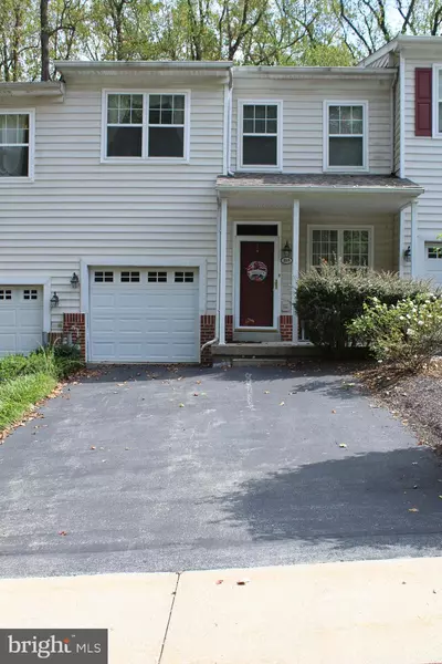 105 YORKTOWN CT, Malvern, PA 19355