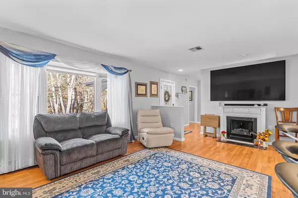 Jackson, NJ 08527,379 E BIRD VILLAGE RD