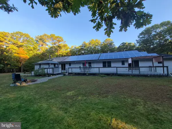 Jackson, NJ 08527,379 E BIRD VILLAGE RD