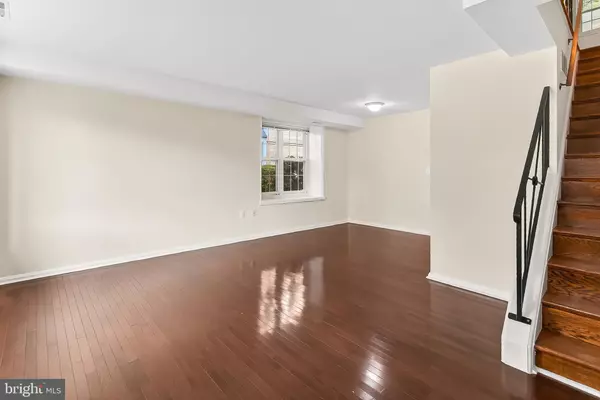 Alexandria, VA 22302,3827 KELLER AVE