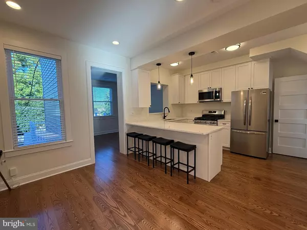 Washington, DC 20011,4610 9TH ST NW
