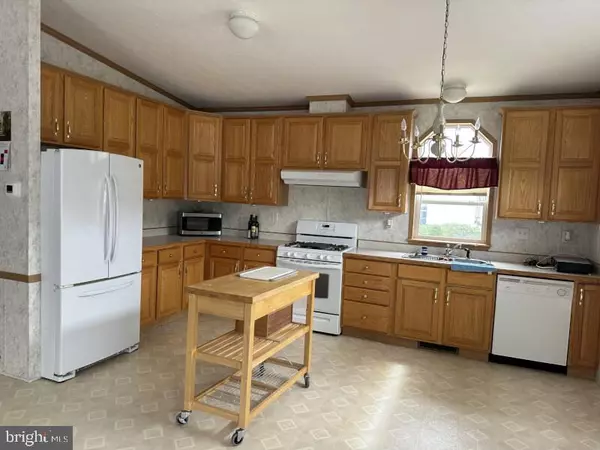 Blandon, PA 19510,9 MOUNTAIN VIEW LN