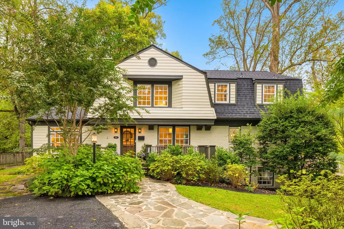 Mclean, VA 22101,1830 MASSACHUSETTS AVE