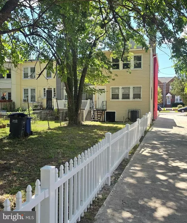 Washington, DC 20011,645 INGRAHAM ST NW