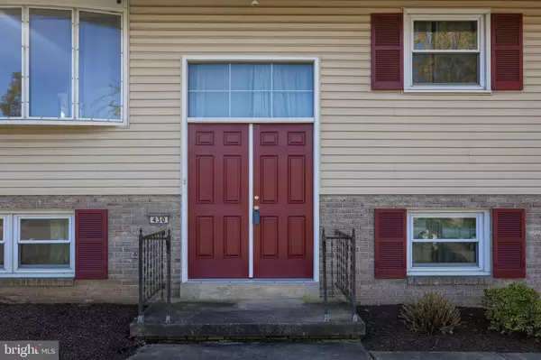 Lancaster, PA 17601,430 BISCAYNE RD