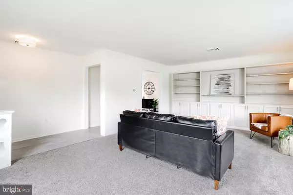 Strasburg, PA 17579,400 SUSAN AVE