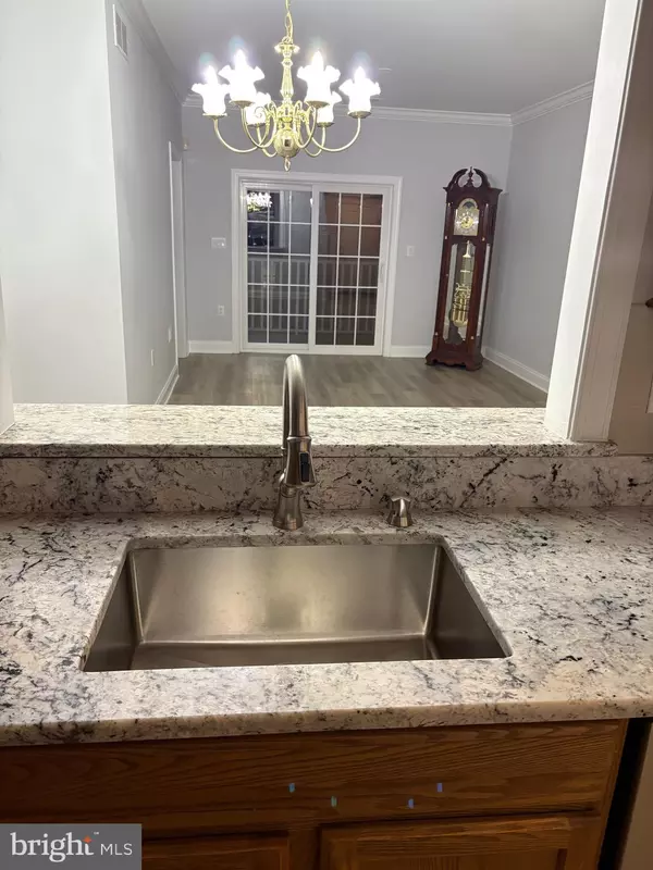 Marcus Hook, PA 19061,7000 VILLAGE WAY #207