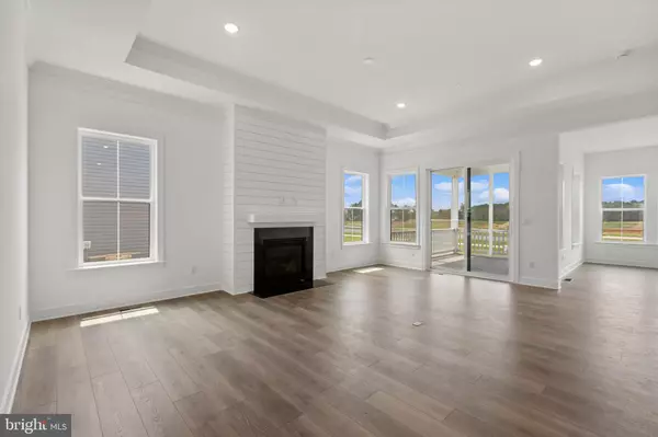 Chester, MD 21619,527 WARBLER WAY