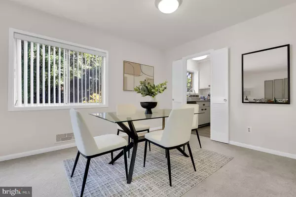 Bethesda, MD 20814,10661 MONTROSE AVE #202