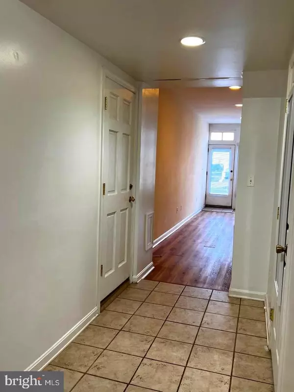 Baltimore, MD 21231,1637 FLEET ST #1