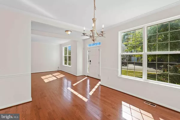 Woodbridge, VA 22191,3312 EAGLE RIDGE DR