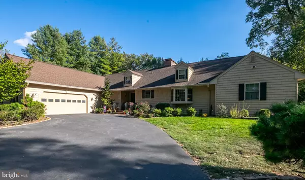 1020 WAYNE AVE,  Wyomissing,  PA 19610