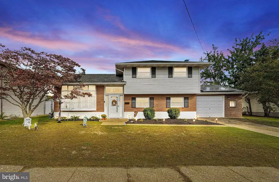 127 JEROME AVE, Blackwood, NJ 08012