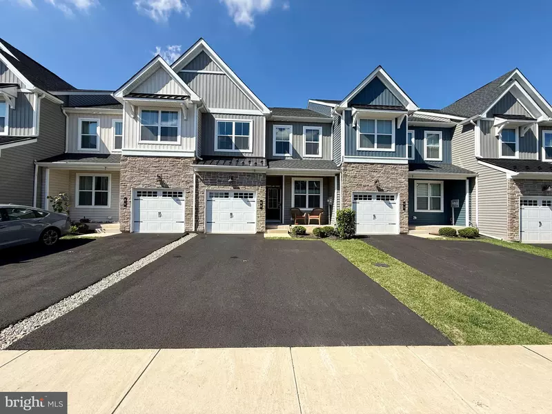 88 IRONWOOD DR, Royersford, PA 19468