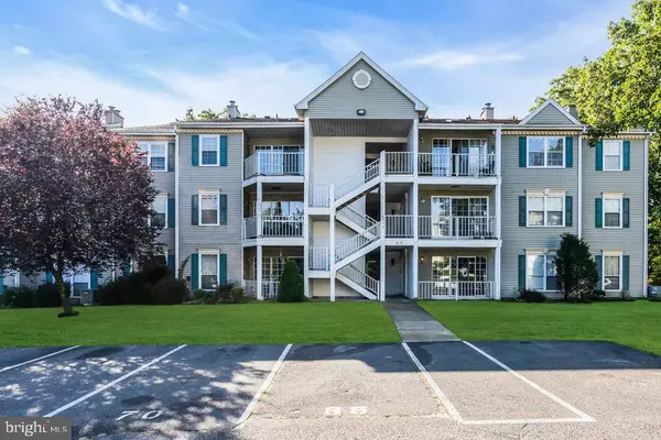 66 IROQUOIS DR #24, Absecon, NJ 08205
