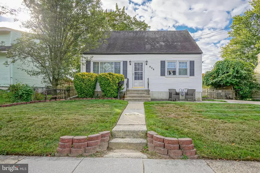 606 W LINCOLN AVE, Magnolia, NJ 08049