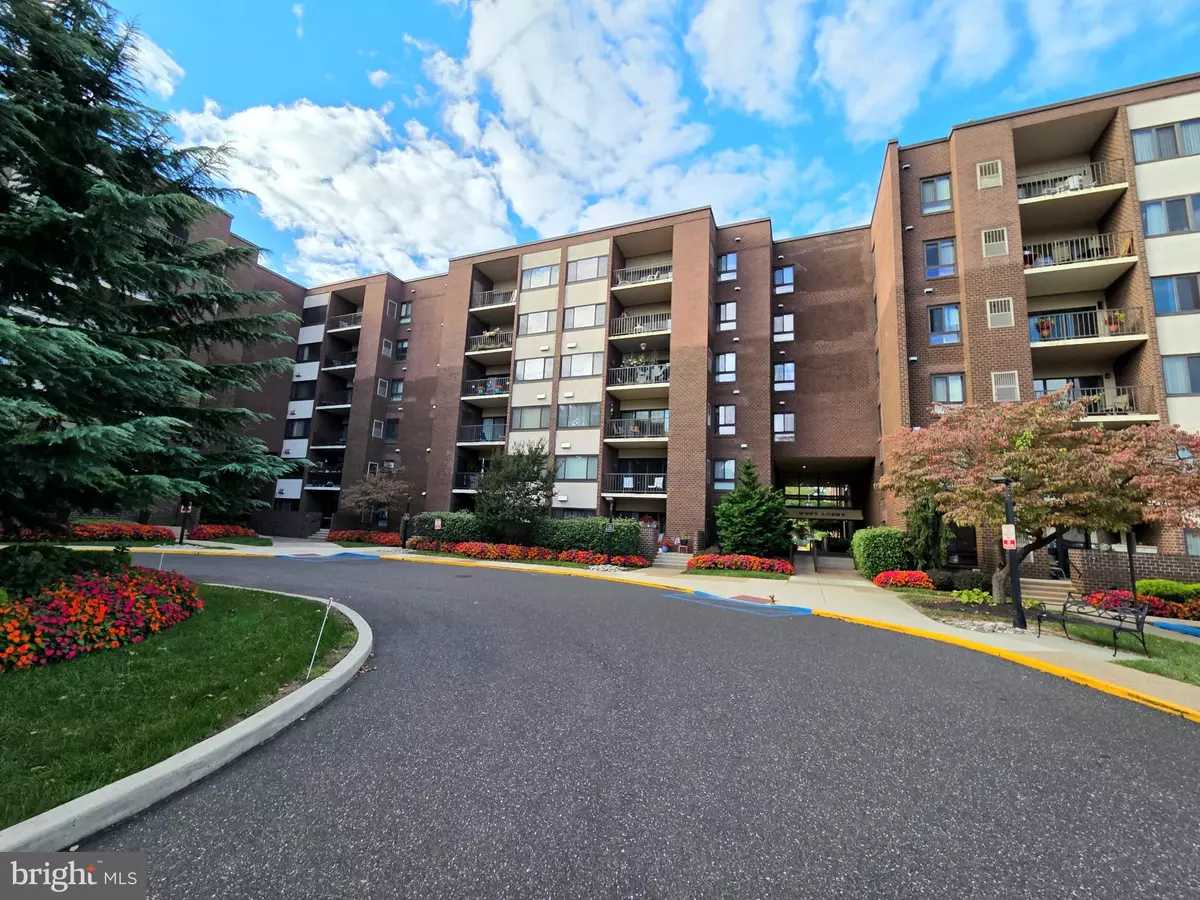 Philadelphia, PA 19114,5100 CONVENT LN #313