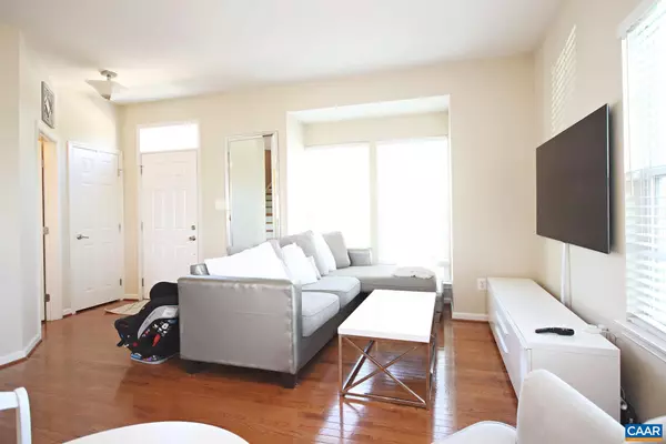 Charlottesville, VA 22911,2000 ASHEVILLE DR