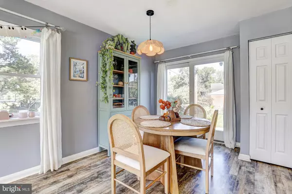 Lutherville Timonium, MD 21093,228 QUAKER RIDGE RD