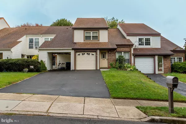 Horsham, PA 19044,15 BARREL STAVE CIR