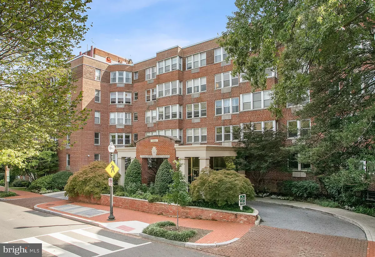 Washington, DC 20007,2500 Q ST NW #411