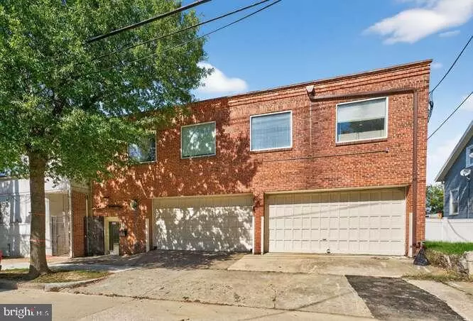 606 RALEIGH PL SE, Washington, DC 20032
