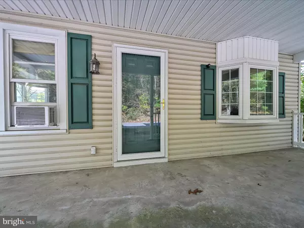 Pine Grove, PA 17963,171 MOLLEYSTOWN RD