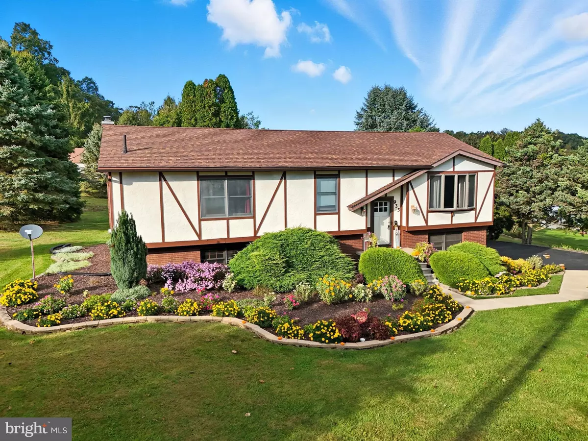 Red Lion, PA 17356,935 PLEASANT GROVE RD