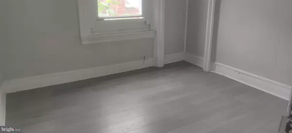 Philadelphia, PA 19142,6520 ALLMAN ST