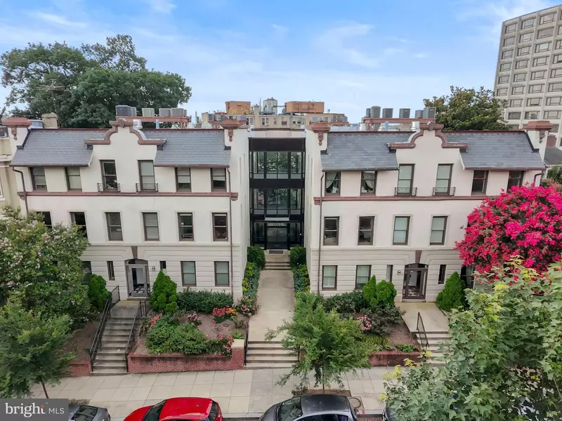 1840 VERNON ST NW #402, Washington, DC 20009