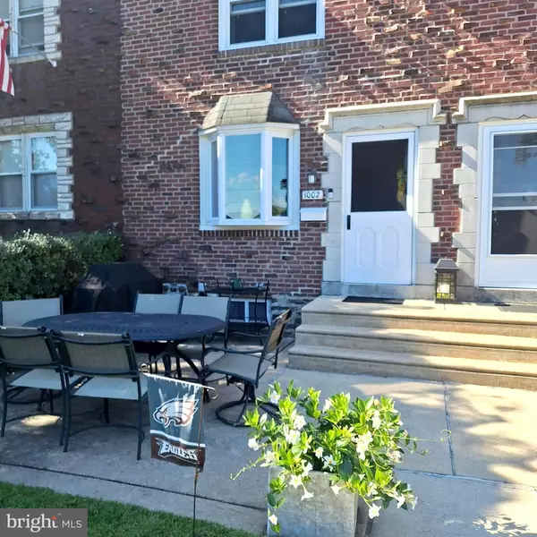 1002 BROOKWOOD LN, Glenolden, PA 19036