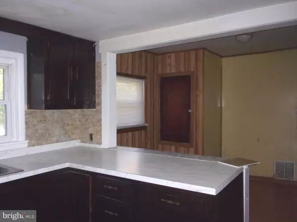 Lindenwold, NJ 08021,223 CYPRESS AVE