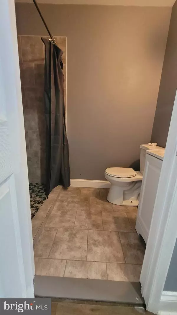 Baltimore, MD 21213,2617 E PRESTON ST
