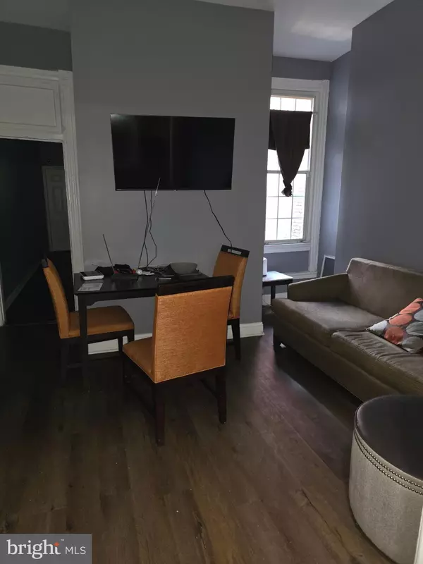 Baltimore, MD 21213,2617 E PRESTON ST