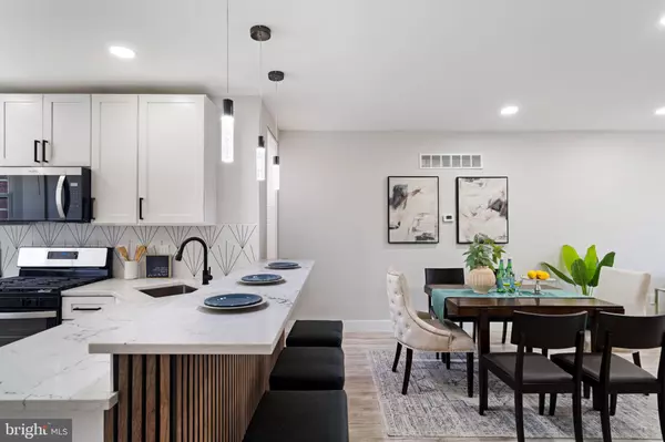 Philadelphia, PA 19128,5923 JANNETTE ST