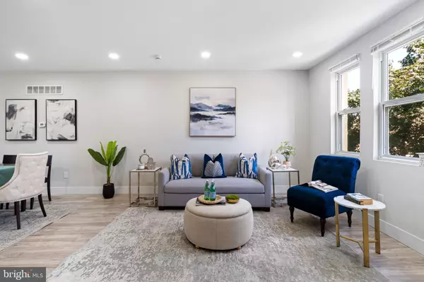 Philadelphia, PA 19128,5923 JANNETTE ST