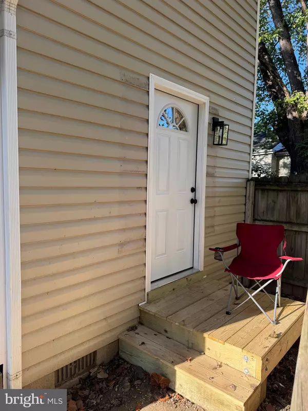 Fredericksburg, VA 22405,241 CAMBRIDGE ST #A