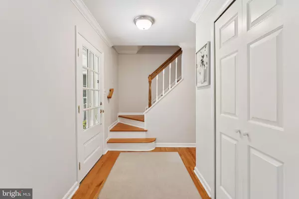 Springfield, VA 22153,9211 BEACHWAY LN